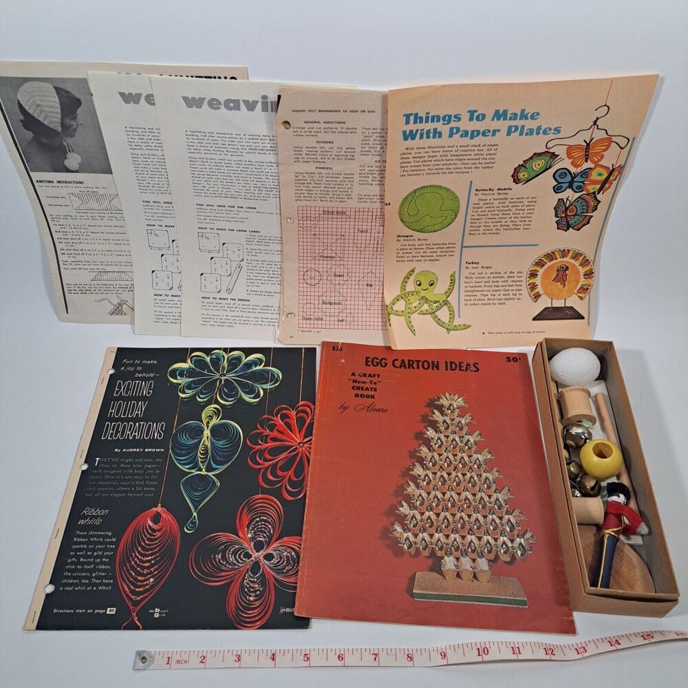 Vtg Christmas Craft Instruction Booklet Clipping Supplies Lot Egg Carton 60s